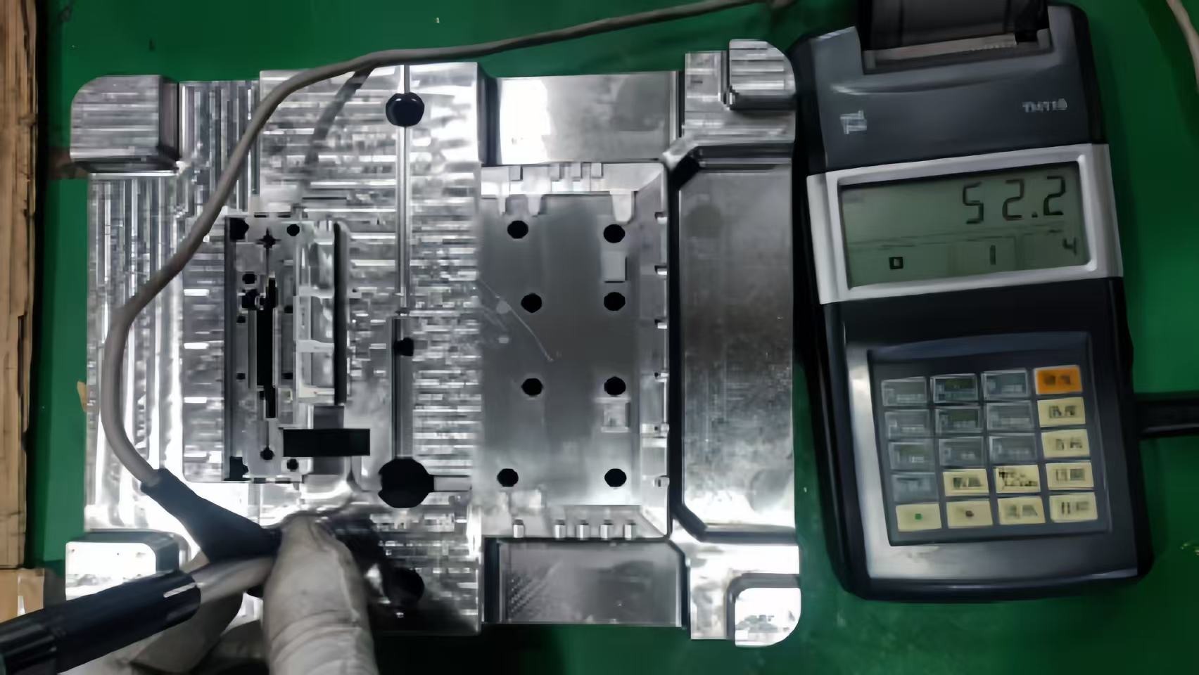 Mold temperature